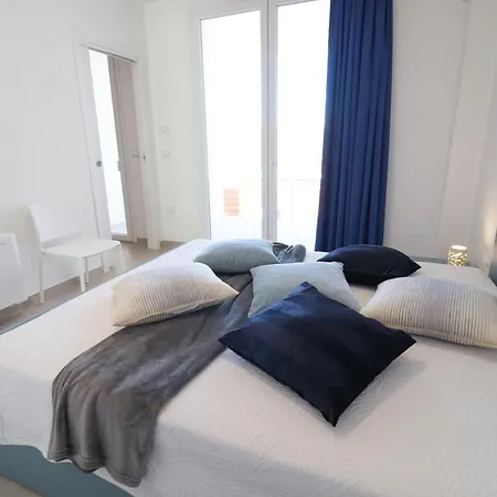 Casa Galatea In The Center Of Otranto 펜션 *